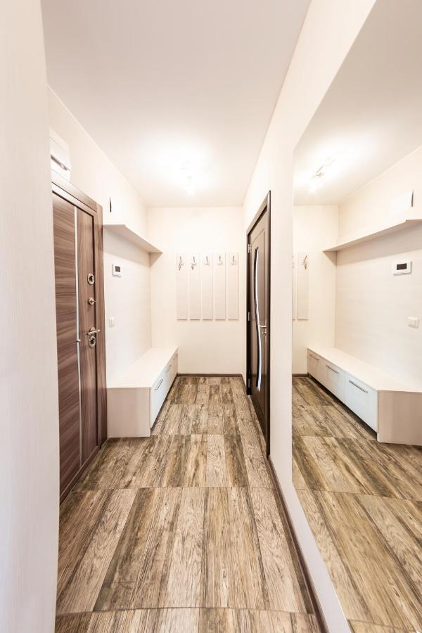 Bright 1Bdr Apartment With A Balcony ソフィア エクステリア 写真