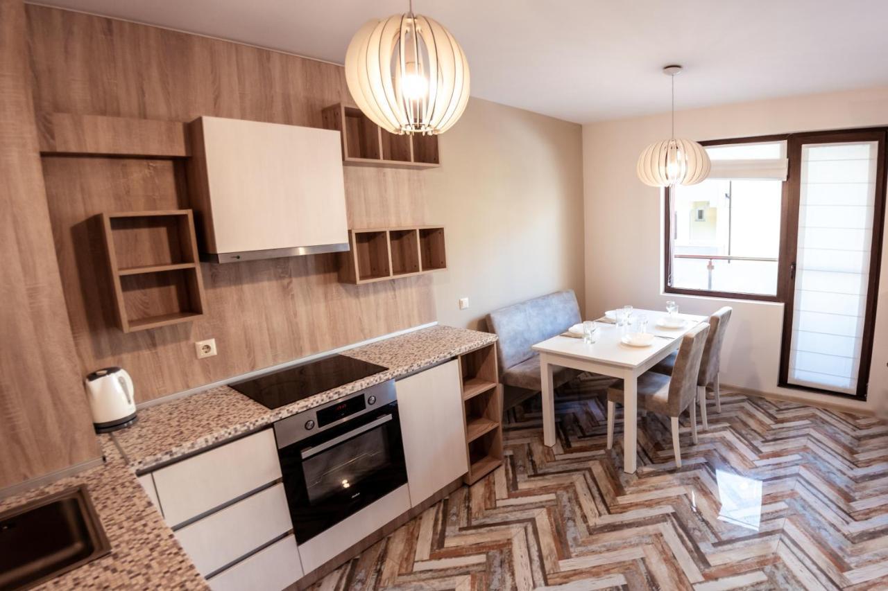Bright 1Bdr Apartment With A Balcony ソフィア エクステリア 写真